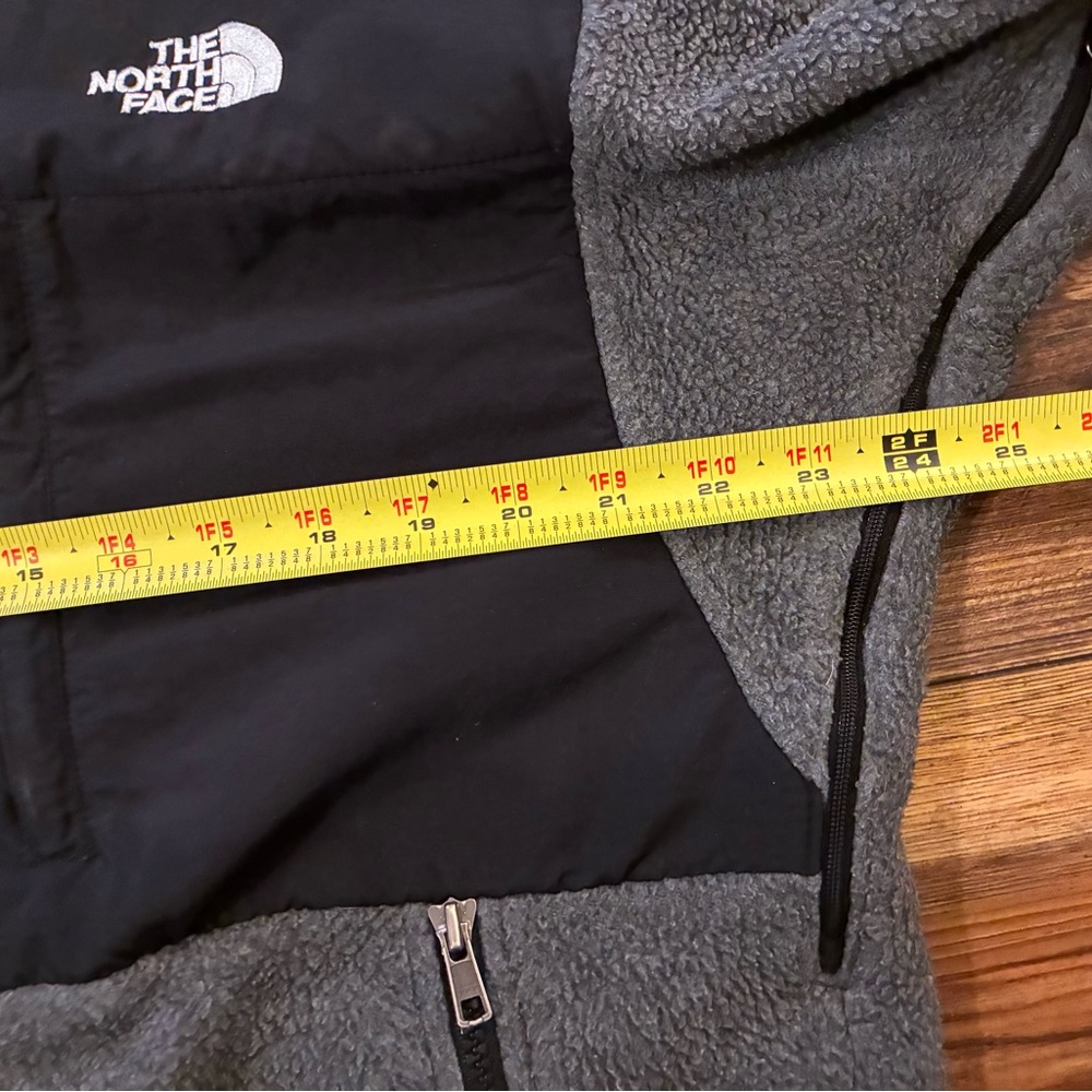 The North Face Men’s Small Polartec Fleece Jacket Black Gray Outdoor Full Zip - Picture 11 of 15
